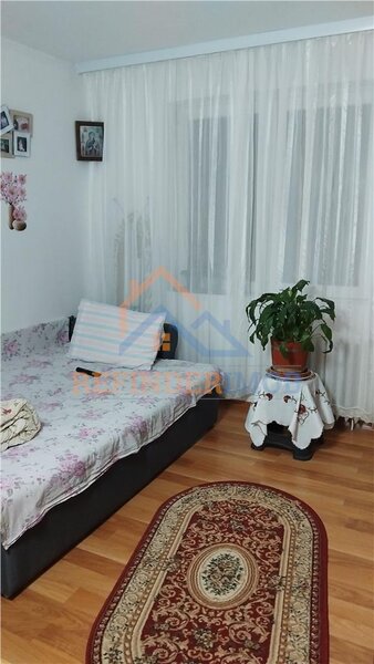 Titan Apartament de vanzare cu 2 camere, zona Titan